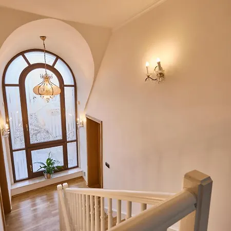 *the Little Castle* With Heated Pool And Sauna 别墅 *
